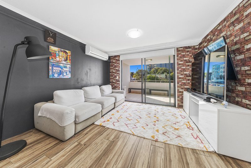 Photo - 304/6 Exford Street, Brisbane City QLD 4000 - Image 6