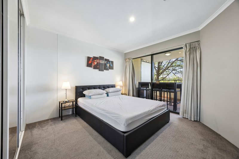 Photo - 304/74 Northbourne Avenue, Braddon ACT 2612 - Image 5