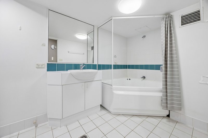 Photo - 304/74 Northbourne Avenue, Braddon ACT 2612 - Image 6