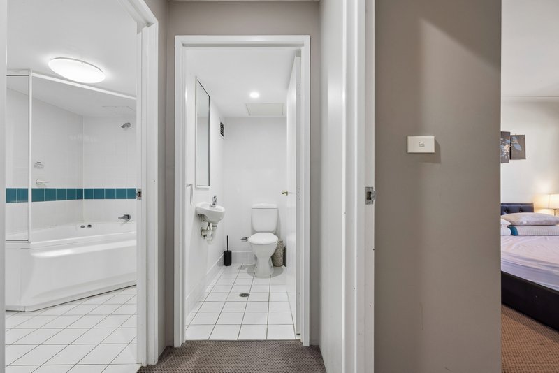 Photo - 304/74 Northbourne Avenue, Braddon ACT 2612 - Image 7
