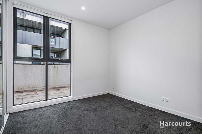 Photo - 304B/57 Middleborough Road, Burwood VIC 3125 - Image 11