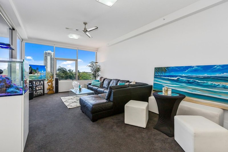 Photo - 305 / 37 Bay Street, Tweed Heads NSW 2485 - Image 11