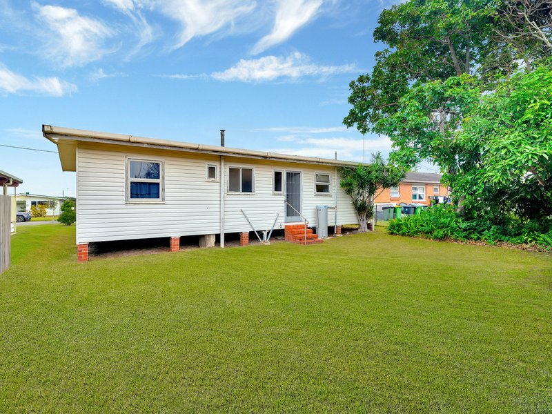 305 Adina Avenue, Bilinga QLD 4225