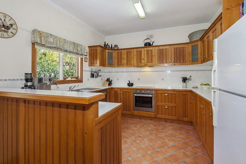 Photo - 305 Eyre Street, Buninyong VIC 3357 - Image 5