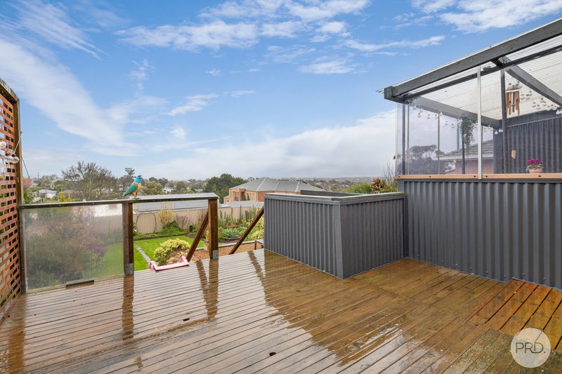 Photo - 305 Landsborough Street, Ballarat North VIC 3350 - Image 12