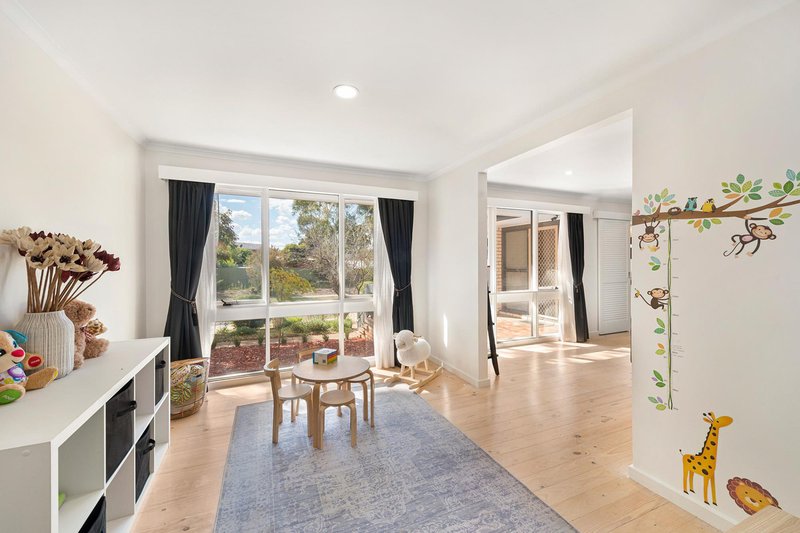 Photo - 305 Maribyrnong Avenue, Kaleen ACT 2617 - Image 6