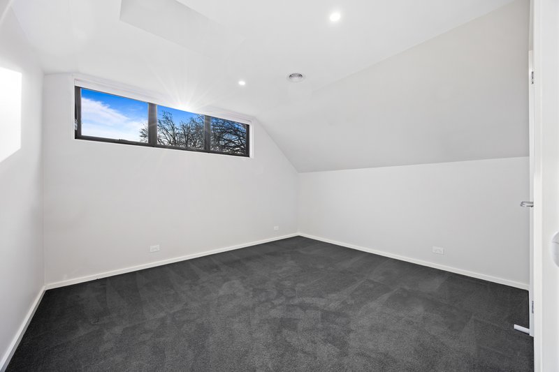 Photo - 305 Sebastopol Street, Redan VIC 3350 - Image 5