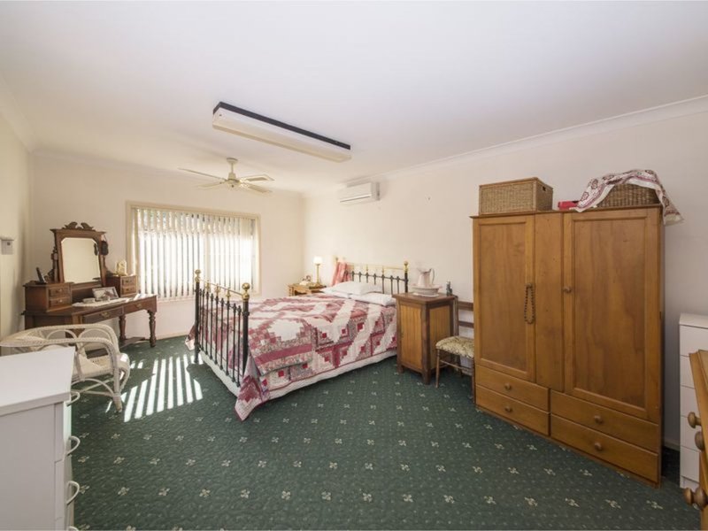 Photo - 305 Victoria Street, Taree NSW 2430 - Image 7