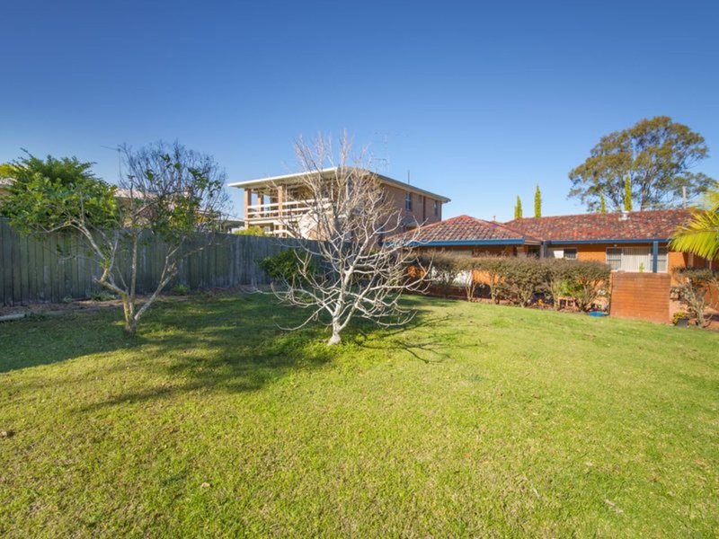 Photo - 305 Victoria Street, Taree NSW 2430 - Image 14