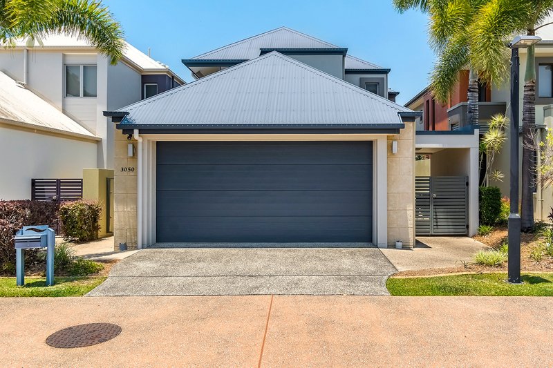 Photo - 3050 Quay South Drive, Carrara QLD 4211 - Image 1