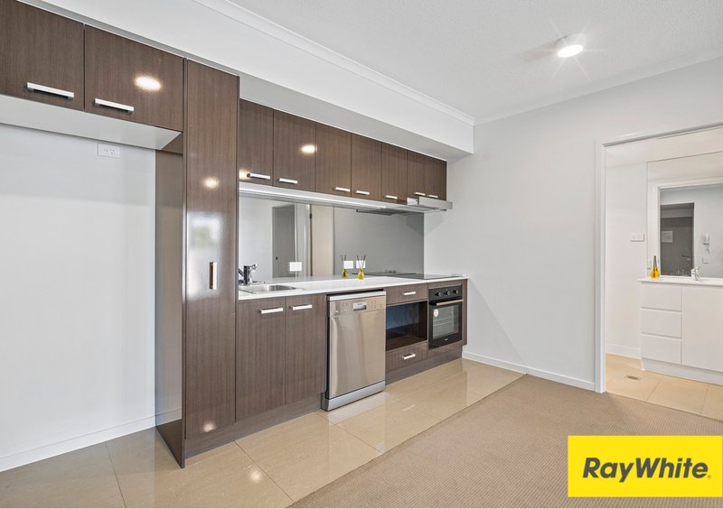 Photo - 305/1 Athena Grove, Springwood QLD 4127 - Image 5