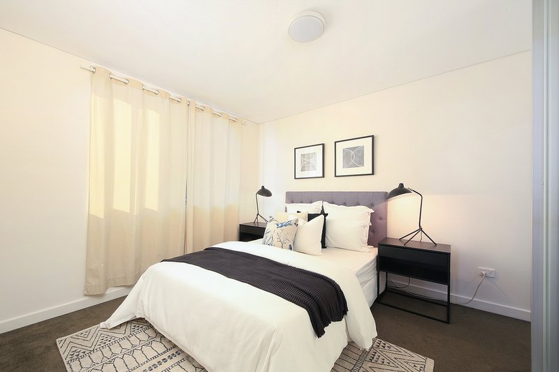 Photo - 305/1 Guess Avenue, Wolli Creek NSW 2205 - Image 3