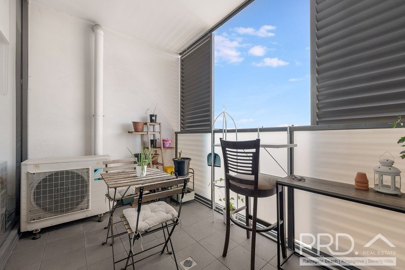 Photo - 305/11C Mashman Avenue, Kingsgrove NSW 2208 - Image 5