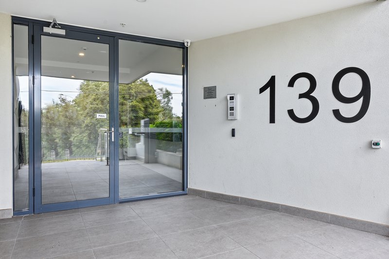 Photo - 305/137-139 Burwood Highway, Burwood VIC 3125 - Image 2