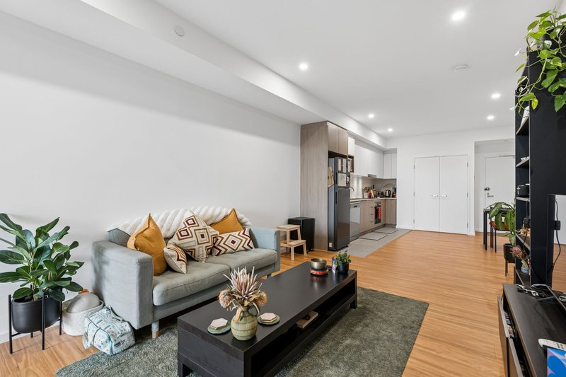 Photo - 305/14 Leila Street, Cannington WA 6107 - Image 1