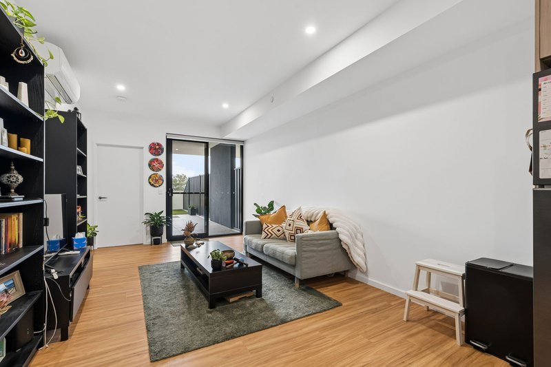 Photo - 305/14 Leila Street, Cannington WA 6107 - Image 2