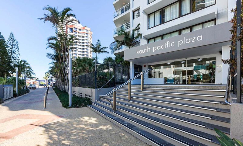 Photo - 305/157 Old Burleigh Road, Broadbeach QLD 4218 - Image 12