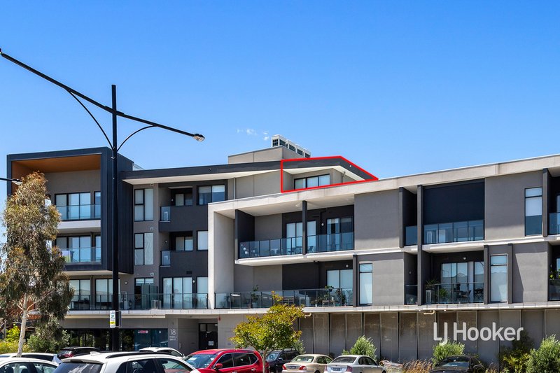 305/18 Tribeca Drive, Point Cook VIC 3030