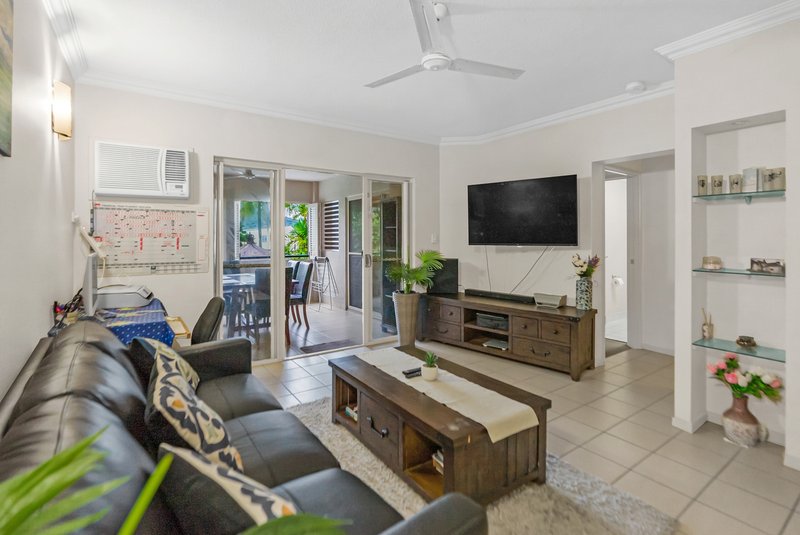 Photo - 305/2-8 Centenary Close, Manoora QLD 4870 - Image 3