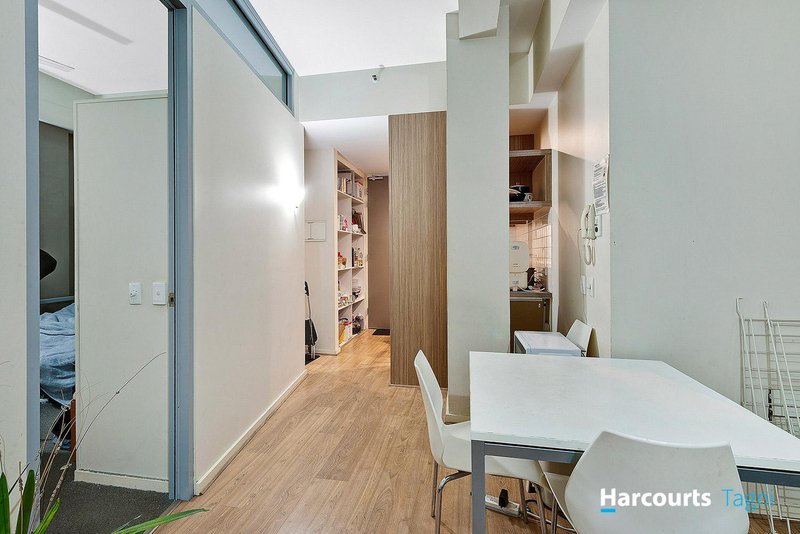 Photo - 305/23 King William Street, Adelaide SA 5000 - Image 11