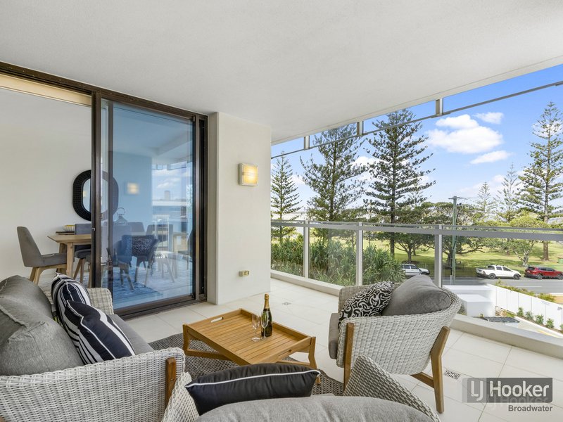 305/230 Marine Parade, Labrador QLD 4215