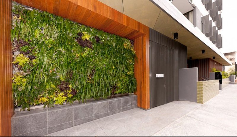 Photo - 305/27 Russell Street, South Brisbane QLD 4101 - Image 17