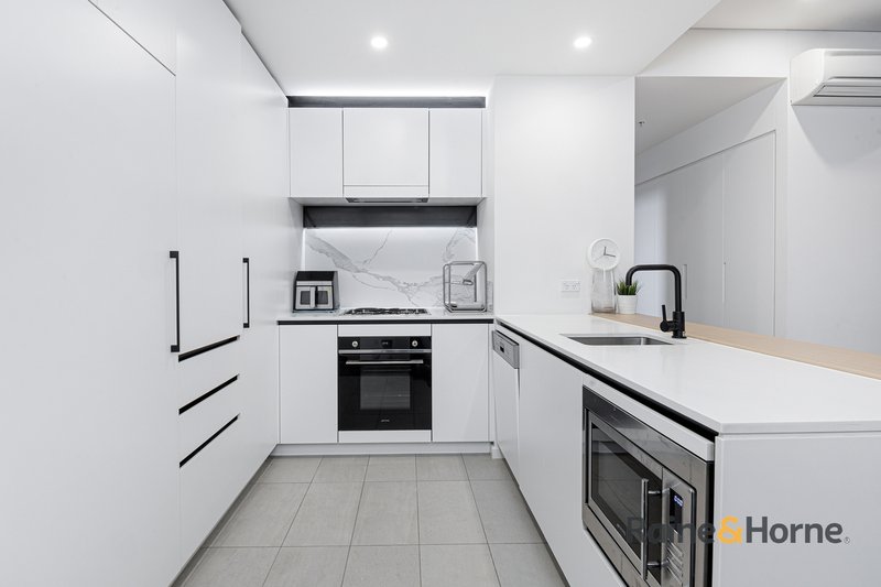 Photo - 305/2A Wharf Road, Melrose Park NSW 2114 - Image 3