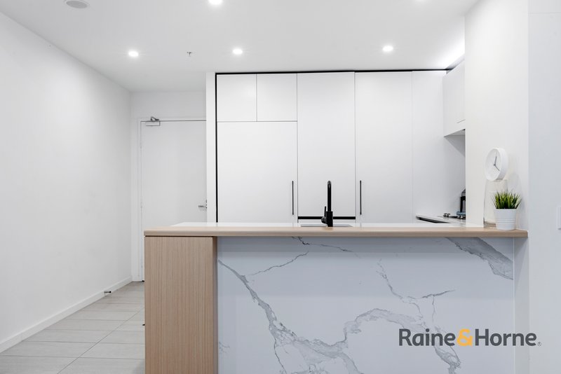 Photo - 305/2A Wharf Road, Melrose Park NSW 2114 - Image 4