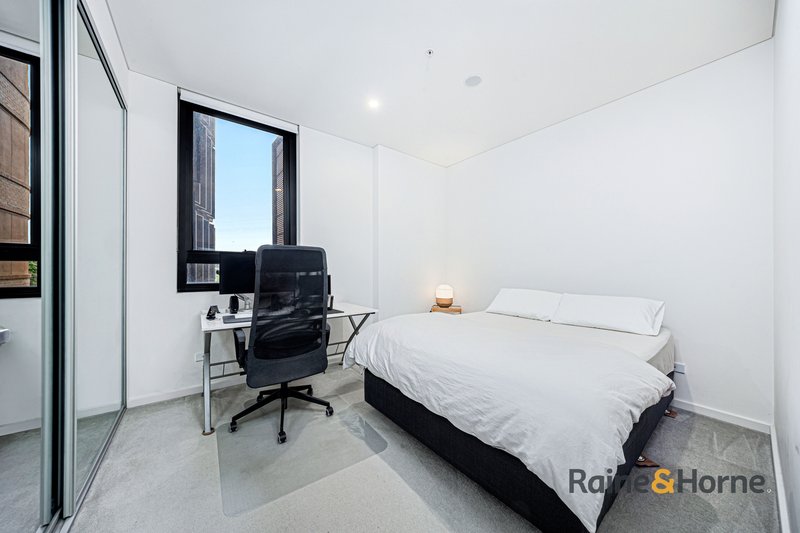 Photo - 305/2A Wharf Road, Melrose Park NSW 2114 - Image 5