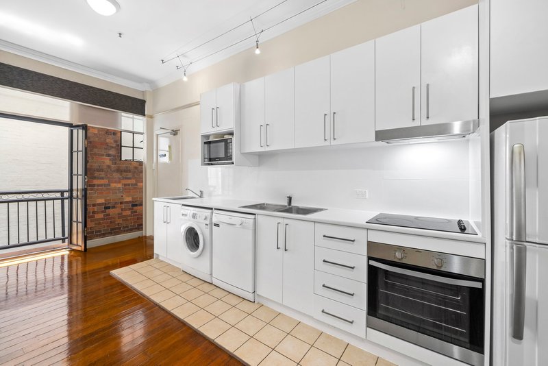 Photo - 30/53 Edward Street, Brisbane City QLD 4000 - Image 4