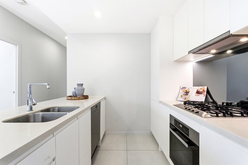 Photo - 305/3 Grout Street, Macgregor QLD 4109 - Image 8