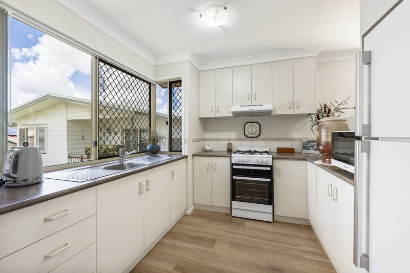 Photo - 30/530 Bridge Street, Wilsonton QLD 4350 - Image 3