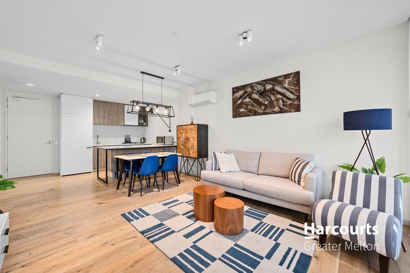 Photo - 305/33 Quay Boulevard, Werribee South VIC 3030 - Image 4