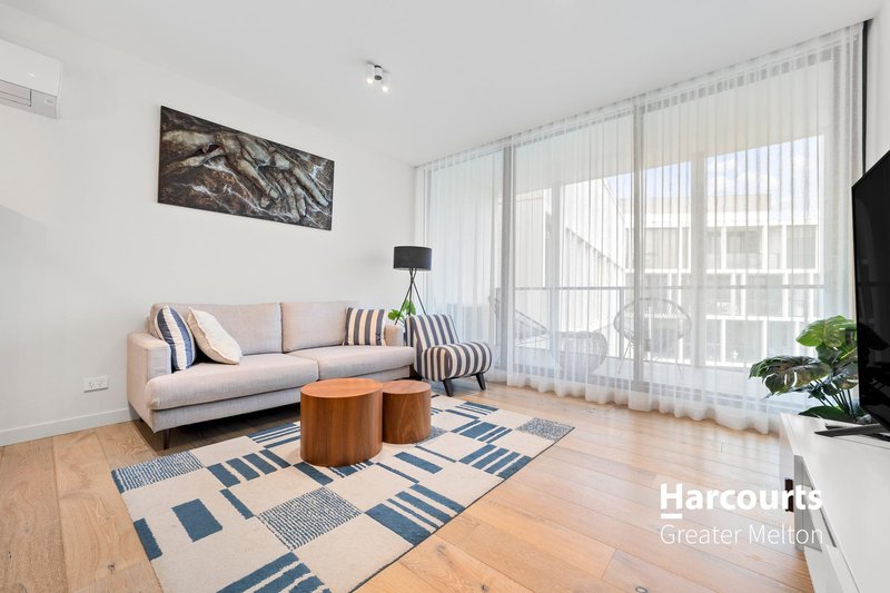 Photo - 305/33 Quay Boulevard, Werribee South VIC 3030 - Image 6