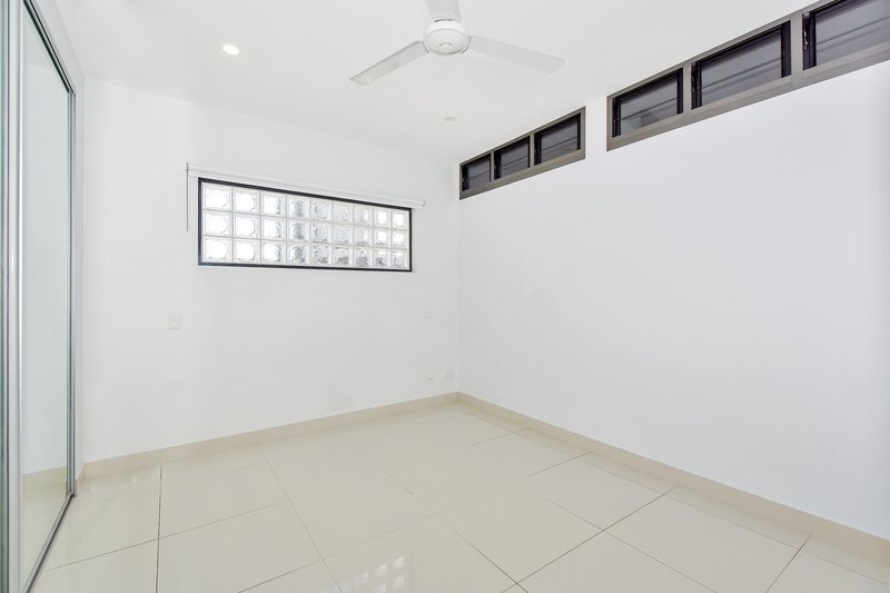 Photo - 305/44 Woods Street, Darwin NT 0800 - Image 7