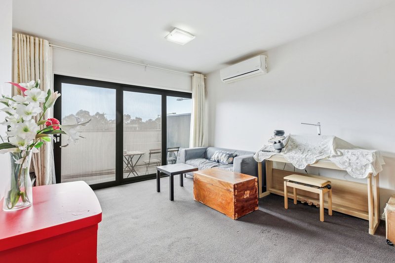 Photo - 305/59 Autumn Terrace, Clayton South VIC 3169 - Image 5