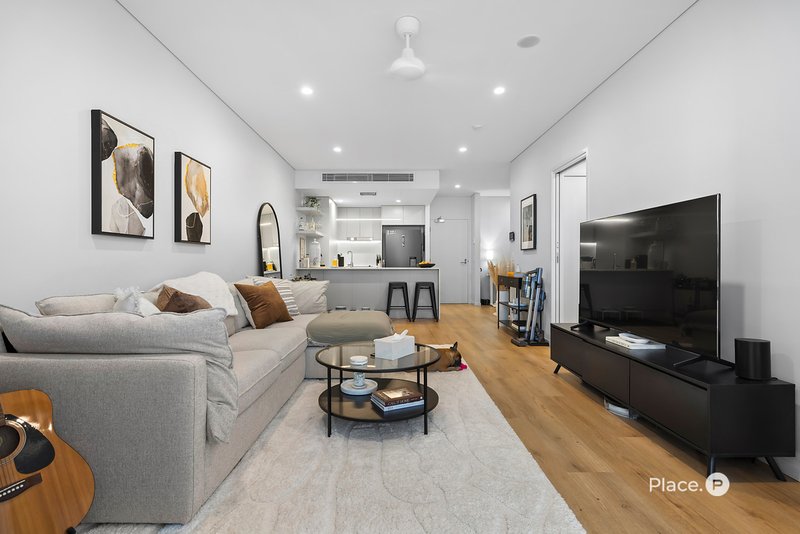 Photo - 305/80-88 Victoria Street, West End QLD 4101 - Image 1