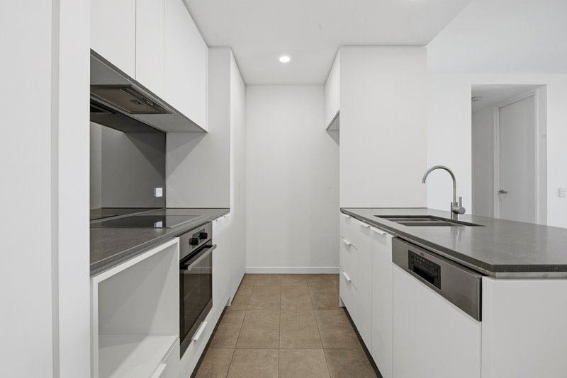 Photo - 305/82 Wentworth Avenue, Kingston ACT 2604 - Image 3