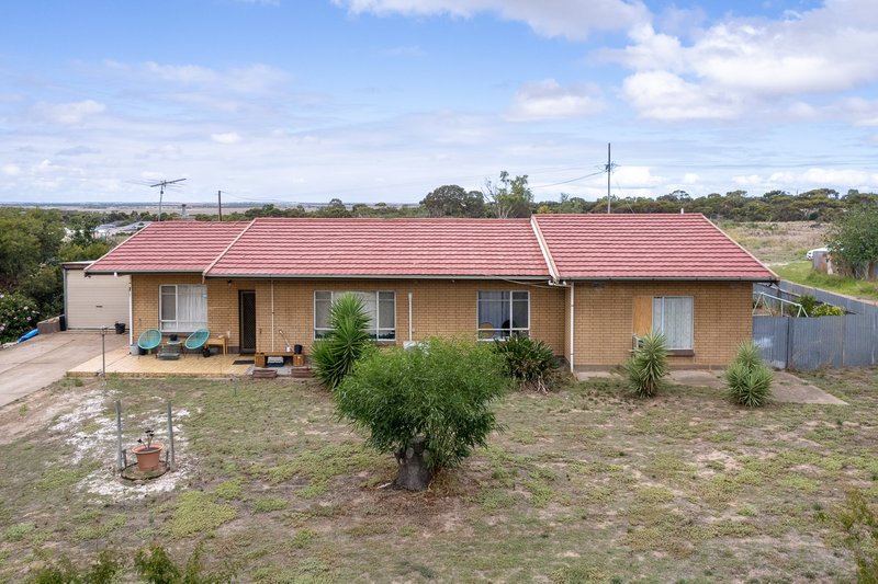 Photo - 306-312 Adelaide Road, Murray Bridge SA 5253 - Image 2