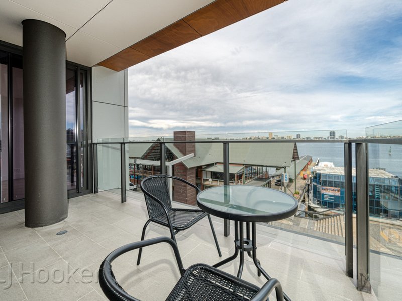 Photo - 306/11 Barrack Square, Perth WA 6000 - Image 2