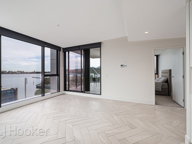 Photo - 306/11 Barrack Square, Perth WA 6000 - Image 3