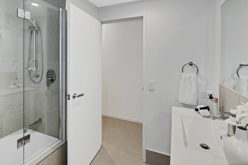 Photo - 306/12 South Sea Islander Way, Maroochydore QLD 4558 - Image 14