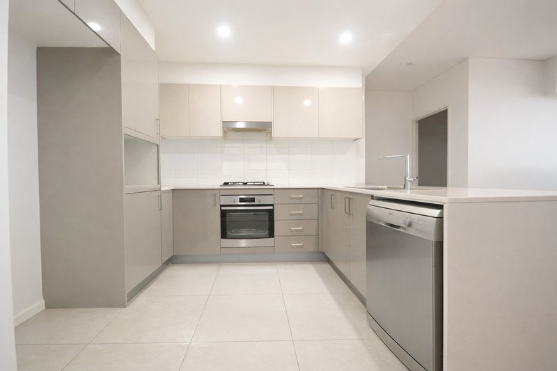 Photo - 306/2-4 Garfield Street, Wentworthville NSW 2145 - Image 3