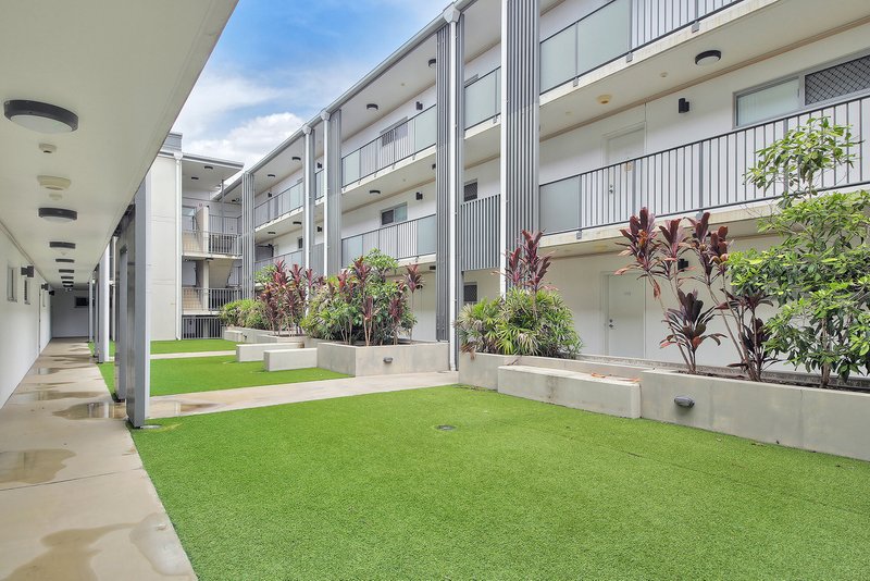 Photo - 306/26 Macgroarty Street, Coopers Plains QLD 4108 - Image 15