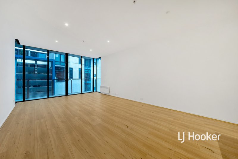 Photo - 306/30 Rakaia Way, Docklands VIC 3008 - Image 2