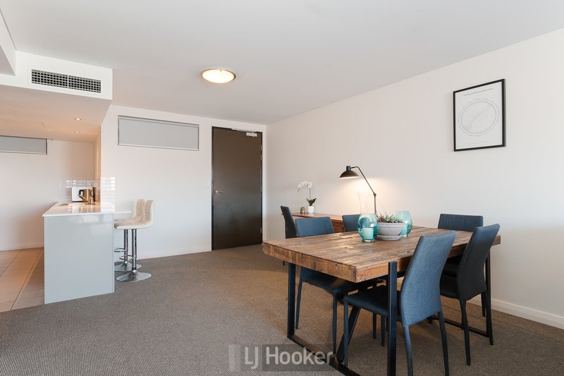 Photo - 306/335 Wharf Road, Newcastle NSW 2300 - Image 4