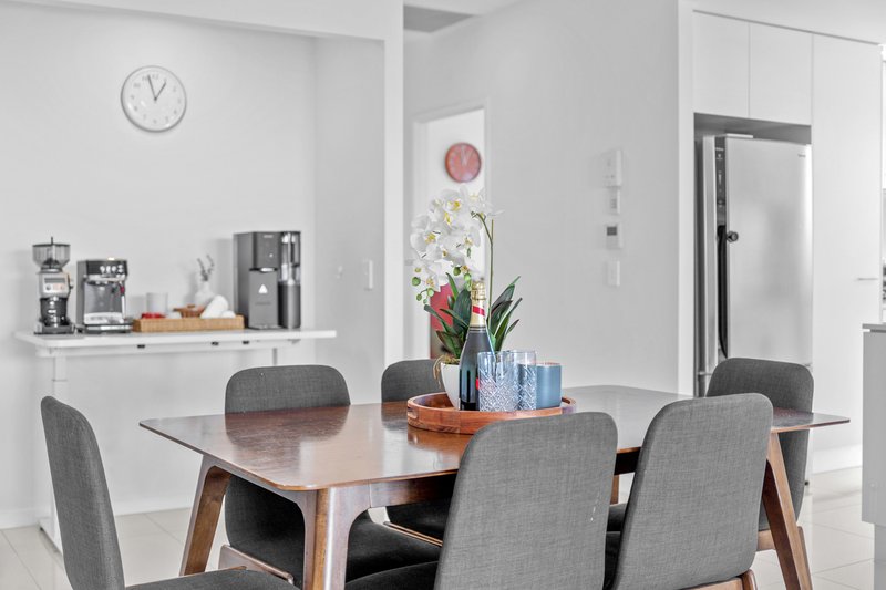 Photo - 306/47 Nundah Street, Nundah QLD 4012 - Image 10