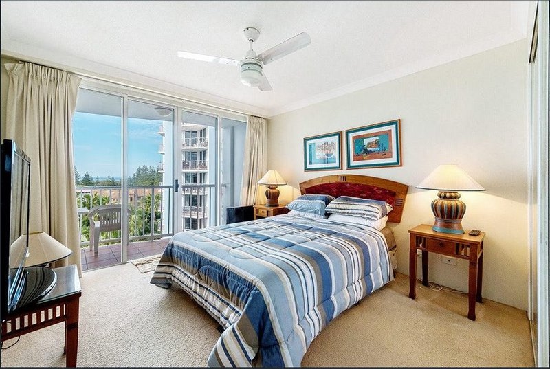 Photo - 3066 2633 Gold Coast Highway, Broadbeach QLD 4218 - Image 5