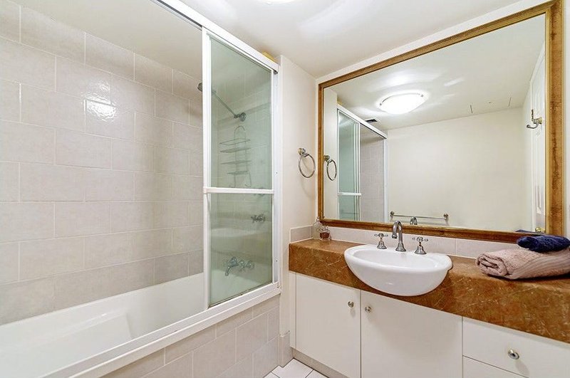 Photo - 3066 2633 Gold Coast Highway, Broadbeach QLD 4218 - Image 6