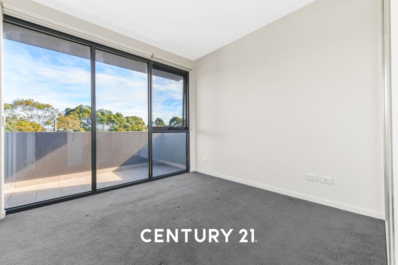 Photo - 306/660 Blackburn Road, Notting Hill VIC 3168 - Image 2